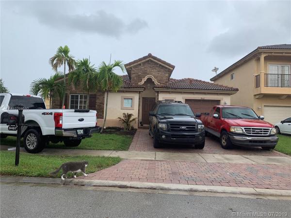 The Enclave At Isles Of Bayshore, 9467 SW 227th Ln, Cutler Bay, Florida 33190, image 2