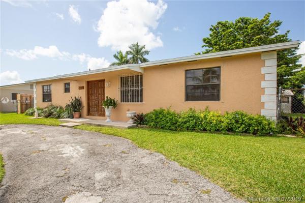 Caseil Heights, 15010 SW 306th St, Leisure City, Florida 33033, image 2