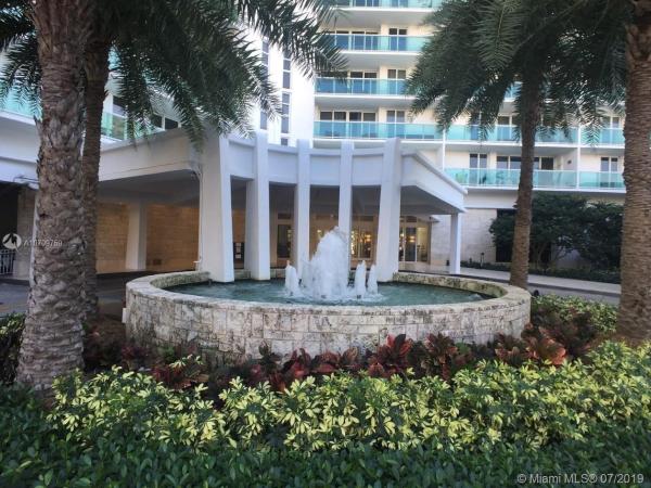 Arlen House East, 100 Bayview Dr #819, Sunny Isles Beach, Florida 33160, image 2