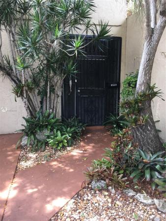 Sunset Park Town Houses, 8520 SW 103rd Ave, Kendall, Florida 33173, image 2