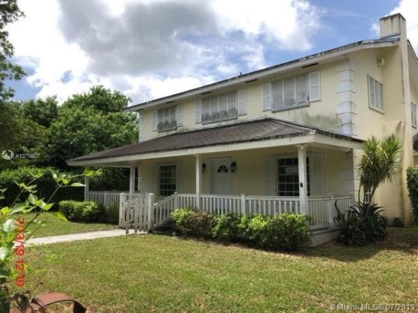 Dixie Park Heights, 19720 SW 242nd Ter, Redland, Florida 33031, image 2