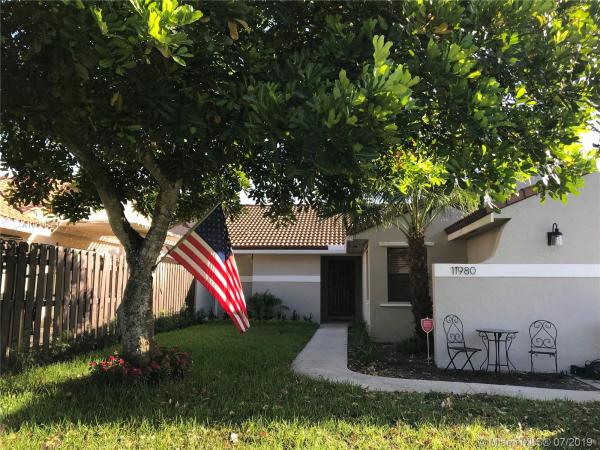 Tierra Vista, 11980 Brim Way, Cooper City, Florida 33026, image 2