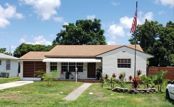 Wilkes Barre Park, 2611 Garfield St, Hollywood, Florida 33020, image 2