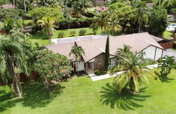 Stonewood, 14832 SW 164th Ter, Richmond West, Florida 33187, image 2