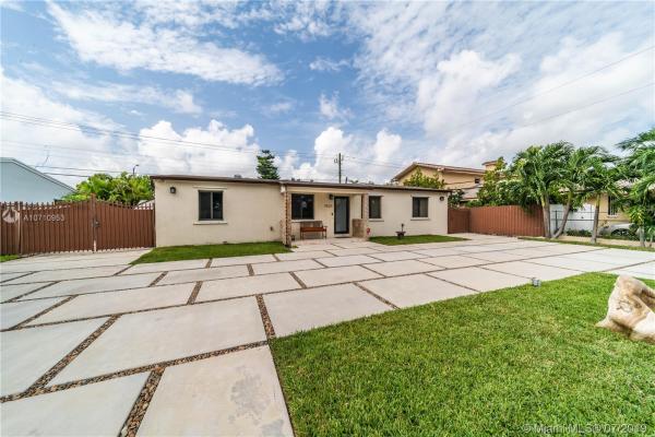 Tropical Estates, 9820 SW 55th St, Olympia Heights, Florida 33165, image 2