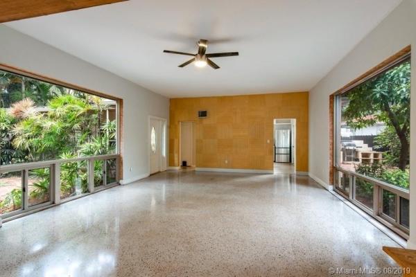 Sherwood Forest, 311 NE 86th St, El Portal, Florida 33138, image 2