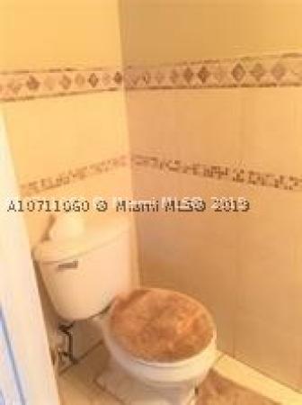 Blueberry Hill, 5628 Blueberry Ct #166, Lauderhill, Florida 33313, image 2