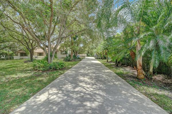 Chambers, 18180 SW 66th St, Southwest Ranches, Florida 33331, image 2