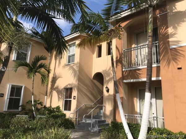 Fontainbleau Lakes Courtyards West, 10012 NW 7th St #104, Fountainebleau, Florida 33172, image 2