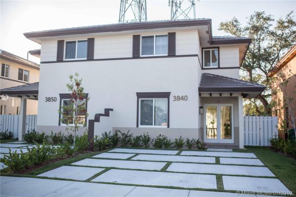 Ludlam Trail, 3920 SW 69th Ave #3920, Coral Terrace, Florida 33155, image 2