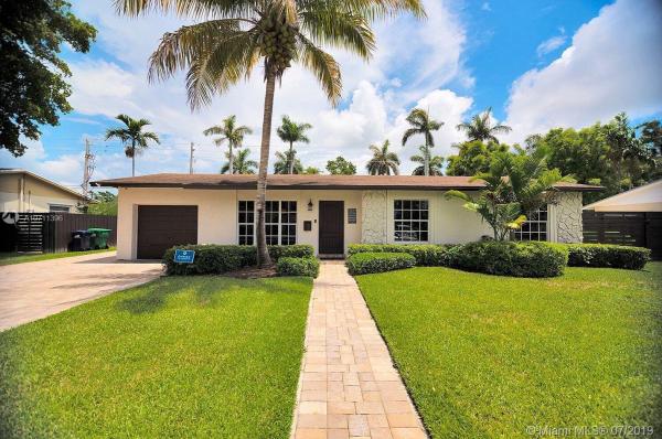 Bel Aire, 9031 SW 184th Ter, Cutler Bay, Florida 33157, image 2