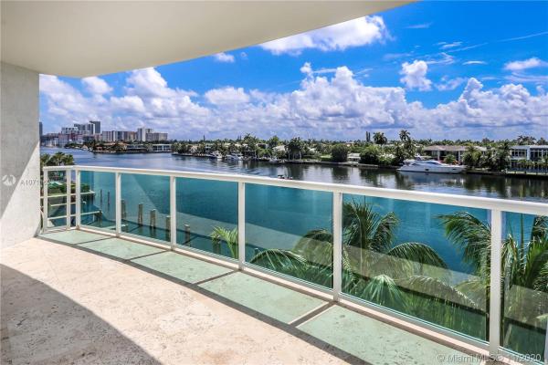 Hamptons South, 20201 E Country Club Dr #403, Aventura, Florida 33180, image 2