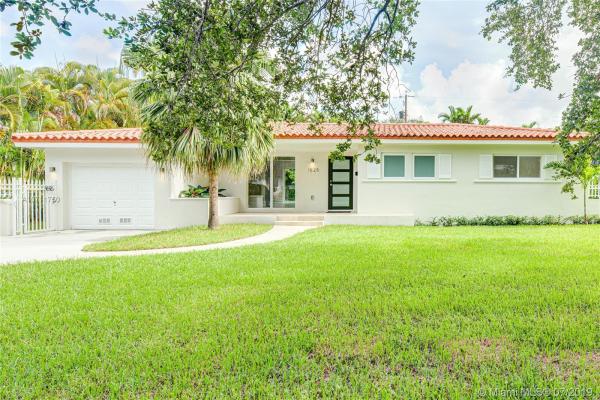 Coral Gables Country Club, 1525 Palancia Ave, Coral Gables, Florida 33146, image 2