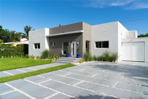 4652 SW 14th St, Unincorporated Dade County, Florida 33134, image 2