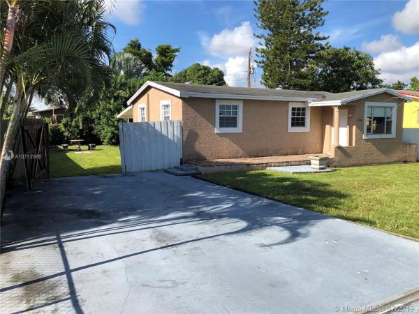 Liberty Gardens, 3230 NW 215th St, Miami Gardens, Florida 33056, image 2