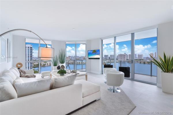 The Reserve At Marina Palms, 17111 Biscayne Blvd #2009, North Miami Beach, Florida 33160, image 2