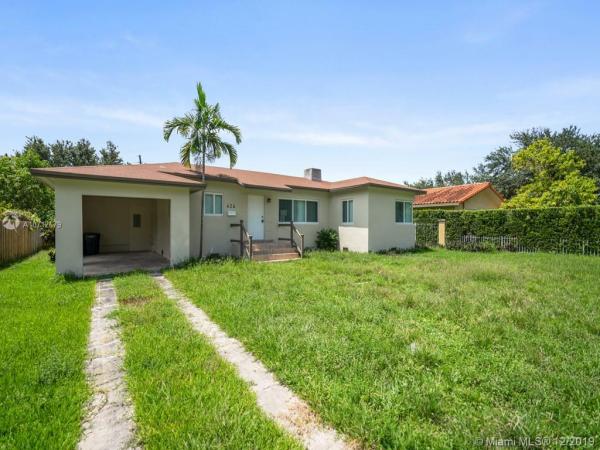 Country Club Estates, 424 Curtiss Pkwy, Miami Springs, Florida 33166, image 2