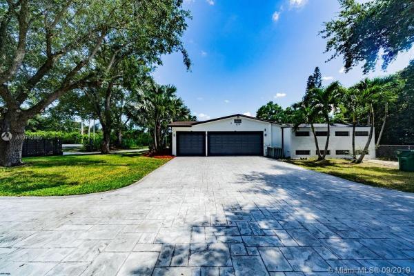 Pamela Park, 11550 SW 97th Ave, Kendall, Florida 33176, image 2