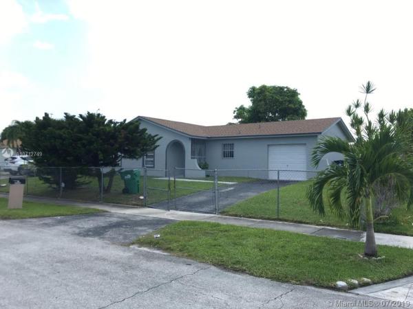 Meadow Wood Manor, 26500 SW 124th Ave, Kendale Lakes, Florida 33032, image 2