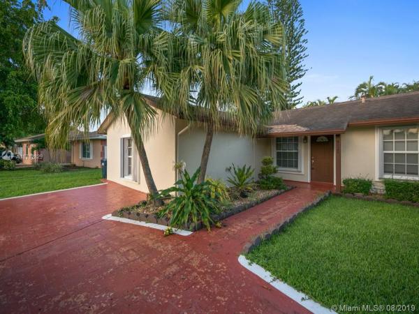 Winston Park, 8025 SW 133rd Ct, Kendale Lakes, Florida 33183, image 2