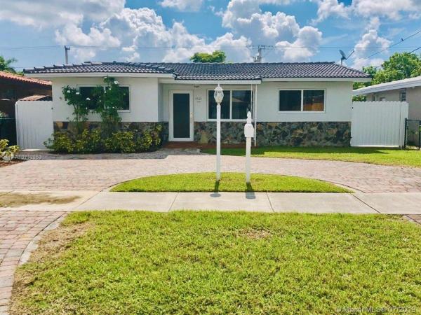 Bird Road Highlands, 3521 SW 87th Ct, Westchester, Florida 33165, image 2
