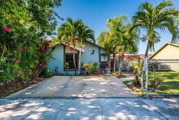 Oak Park, 12618 SW 210th Ter, Goulds, Florida 33177, image 2