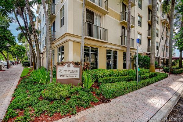 Regent Park At Young Circle, 1900 E Van Buren St #110B, Hollywood, Florida 33020, image 2