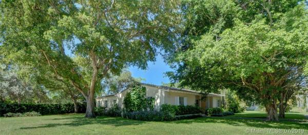 Griffing Biscayne Park Estates, 860 NE 115th St, Biscayne Park, Florida 33161, image 2