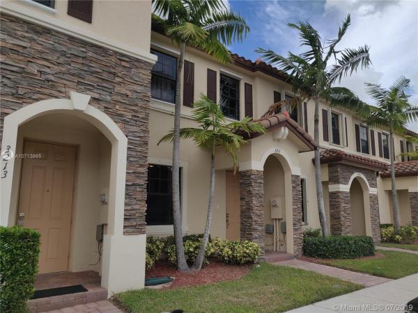 Martinique At Oasis, 3215 SE 7th Ct #3215, Homestead, Florida 33033, image 2