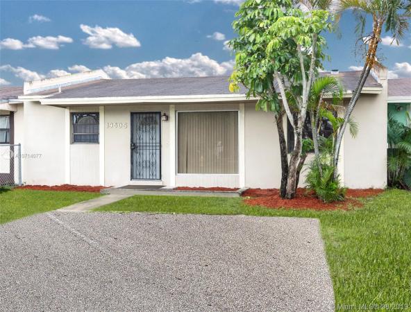 Leslie Estates, 19605 NW 31st Ave, Miami Gardens, Florida 33056, image 2