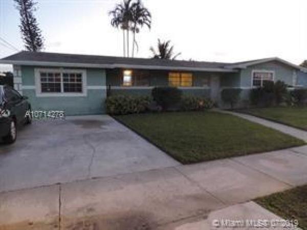 Sunny Lakes Estates, 2100 NW 173rd Ter, Miami Gardens, Florida 33056, image 2