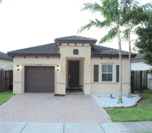 Atlantis At Oasis, 2348 NE 3rd Ct, Homestead, Florida 33033, image 2