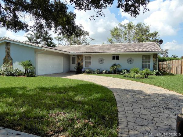 Shores Calusa, 10920 SW 138th Ave, The Hammocks, Florida 33186, image 2