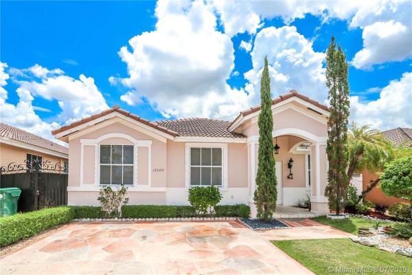 Spanish Lakes, 19509 NW 79th Ave, Hialeah, Florida 33015, image 2