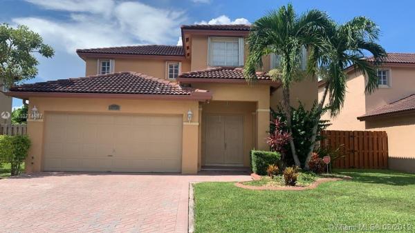 Bonita Lakes, 12403 SW 140th St, Three Lakes, Florida 33186, image 2