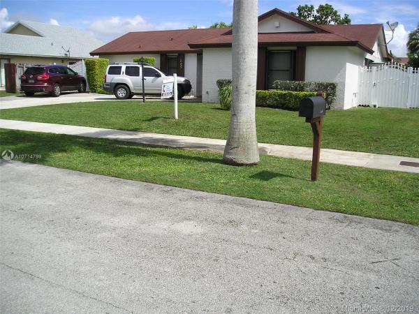 Coral Woods, 11231 SW 156th St, Palmetto Estates, Florida 33157, image 2
