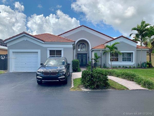 Poinciana At Kendall, 11870 SW 94th St, Kendall, Florida 33186, image 2