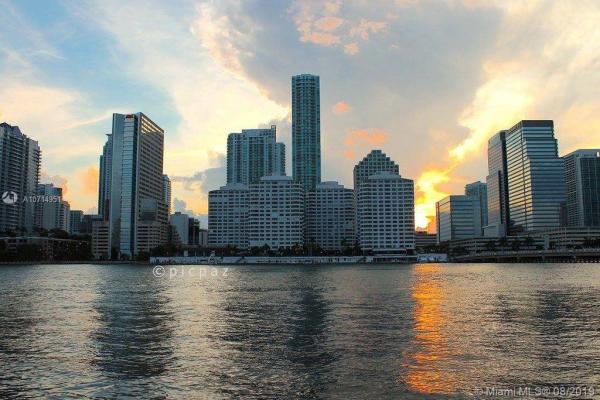 The Four Ambassadors, 801 Brickell Bay Dr #761, Miami, Florida 33131, image 2