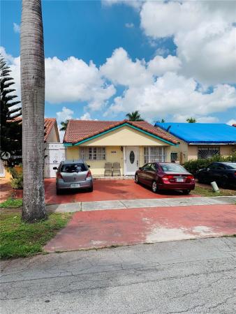 Biltmore Estates, 11424 NW 88th Ave, Hialeah Gardens, Florida 33018, image 2