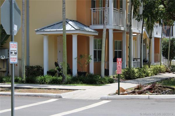The Village At Sailboat Bend, 340 SW 14th Ave, Fort Lauderdale, Florida 33312, image 2