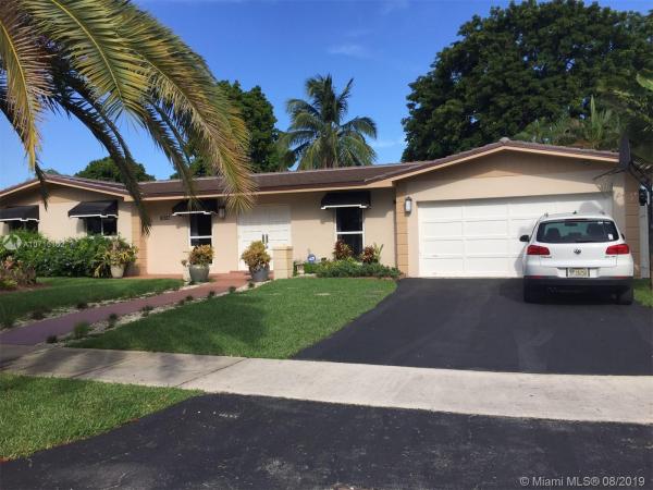 Kendale Lakes No HOA, 8321 SW 143rd Ave, Kendale Lakes, Florida 33183, image 2