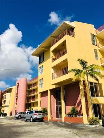 Fernwoods, 8775 Park Blvd #412, Fountainebleau, Florida 33172, image 2