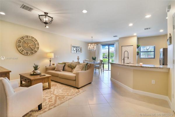 Champion Lakes, 342 NE 194th Ln, Ives Estates, Florida 33179, image 2