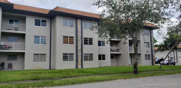 Lake Placid, 13900 Lake Placid Ct #A29, Miami Lakes, Florida 33014, image 2