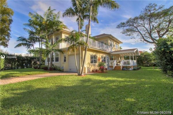 Shadowlawn, 4744 NE 1st Ct, Miami, Florida 33137, image 2