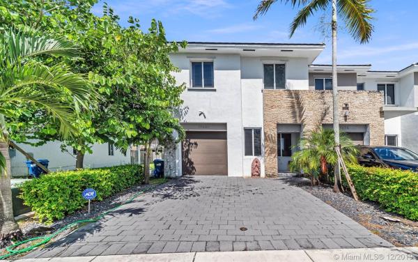 Venetian Parc, 17680 SW 149th Pl #17680, Richmond West, Florida 33187, image 2