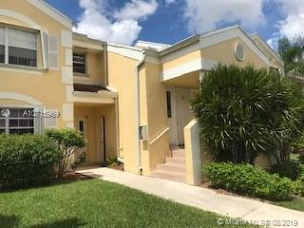 Centergate, 2260 SE 27th Dr #204-E, Homestead, Florida 33035, image 2