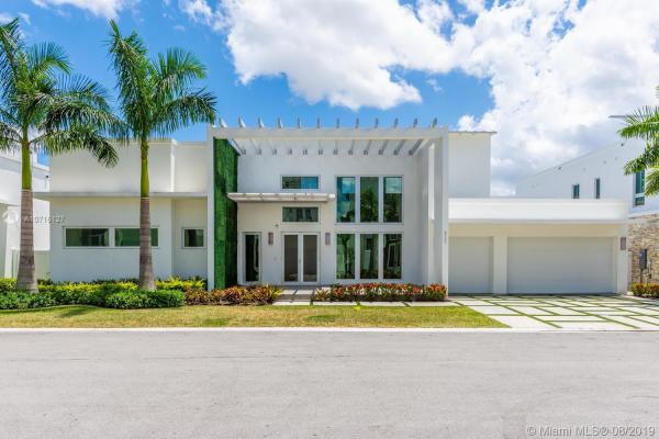 Oasis Park Square At Doral, 8262 NW 34th St, Doral, Florida 33122, image 2