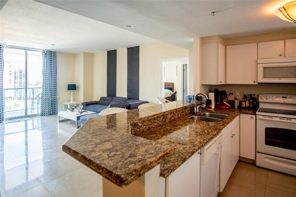 Vue At Brickell, 1250 S Miami Ave #1505, Miami, Florida 33130, image 2