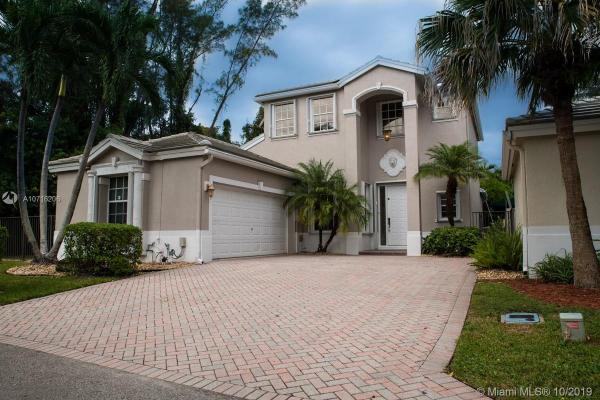 Oxford Estates, 8341 Hampton Wood Dr, Boca Raton, Florida 33433, image 2